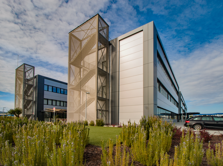 Lidl Headquarters Building (Linhó)